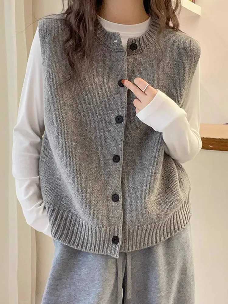 Knitted Women Sweater Vest New Sleeveless O-Neck Black Knit Sweater Vest Women Tops Outerwears Sweaters Sueters De Mujer Q1078T251129