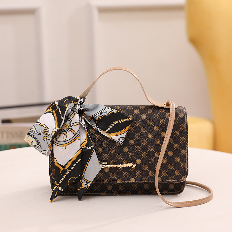 Wholesale Cheap Lady's Crossbody Bag: Elegant & Stylish Small Squared Design
