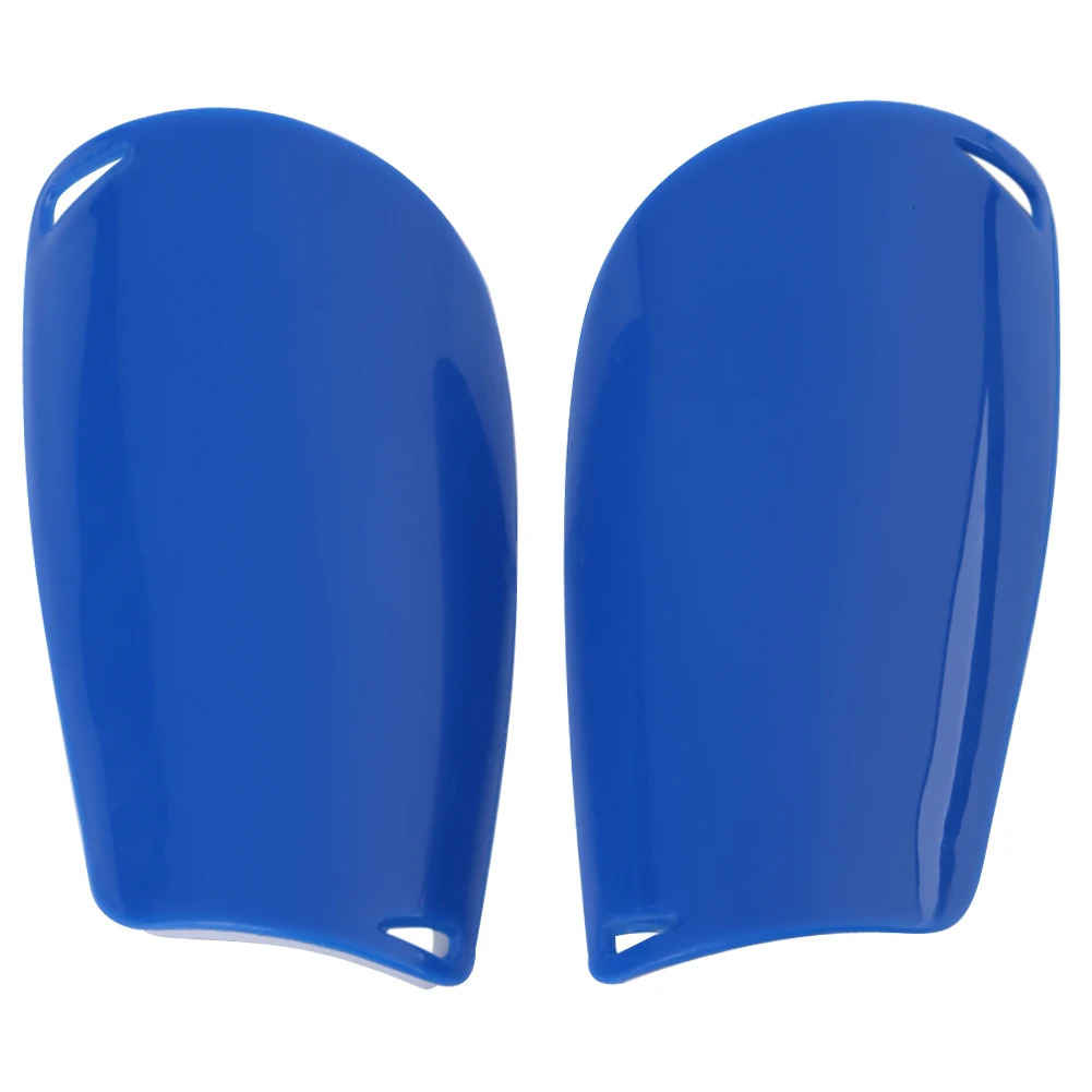 220Pcs Soccer Shin Guards Football Protectors Pad Adult Kids Shinguards Set Antislip Shield Training Leg Protective Gear 251129
