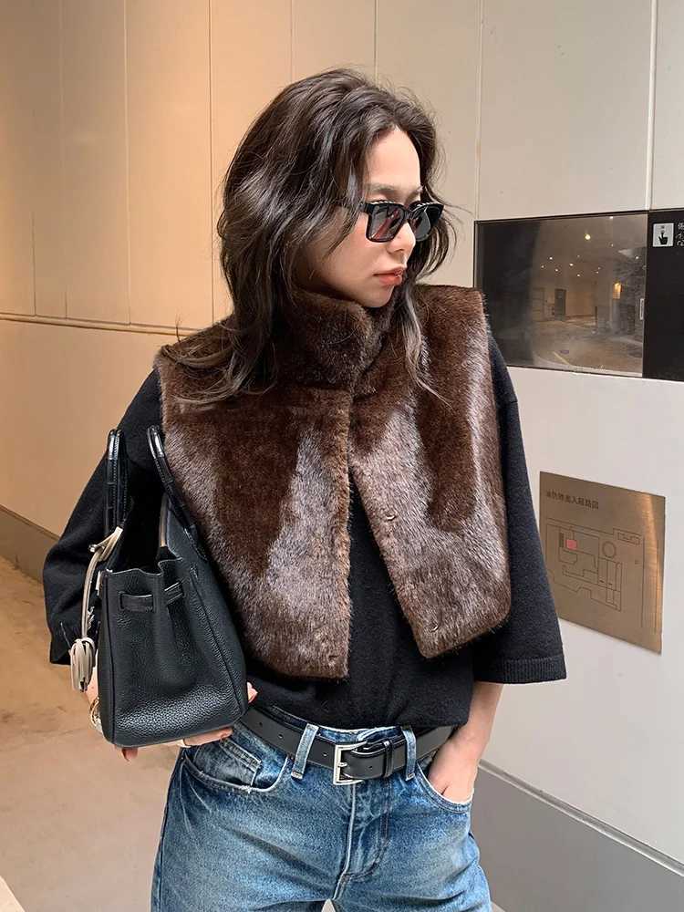 Autumn Winter Irregular Stand Collar Fur Shawl Vest Female Warm Casual Waistcoats Women White Duck Down Sleeveless Cardigan VestT251129