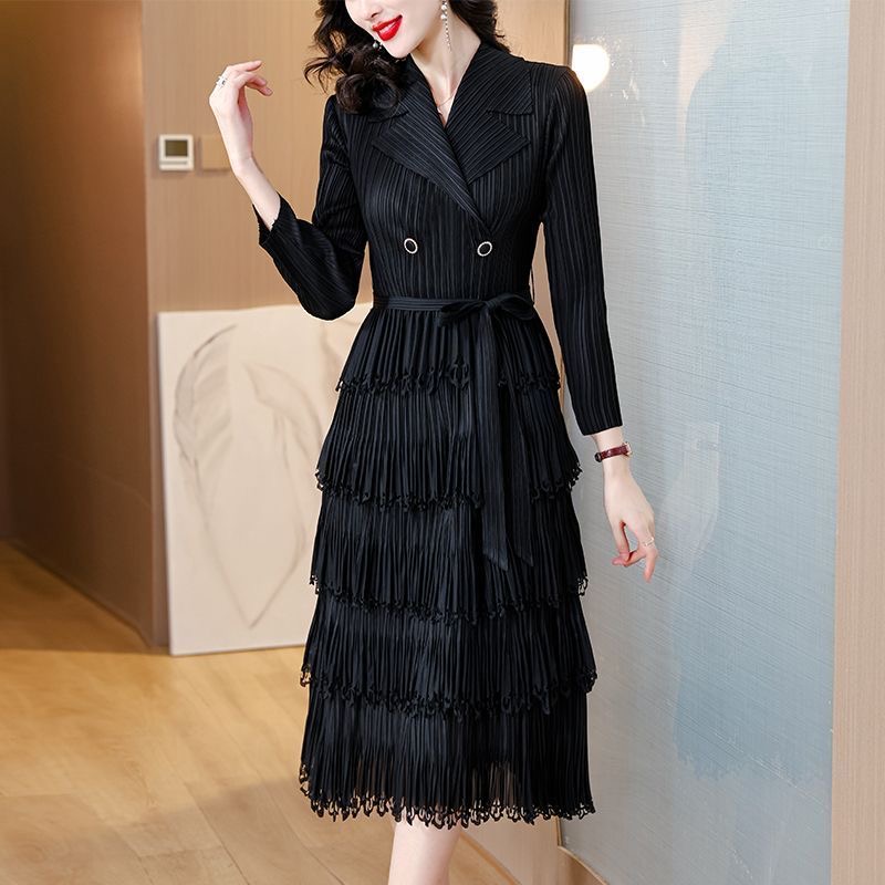2025 autumn and winter new temperament plus size women's fashion cake dress long waist slimming skirt D02312