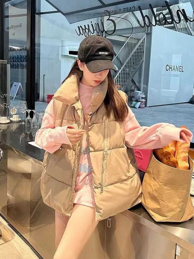 New in Autumn Winter Women Loose Fashion Stand Collar Elegant Down Coats Warm Outerwear Casual Sleeveless female Vests JacketsT251129