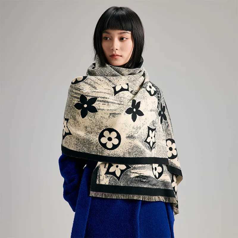 Luxury retro style Eiffel Tower comfortable warm chunky scarf autumn and winter new Mujer Femme Foulard BufandaJ251129