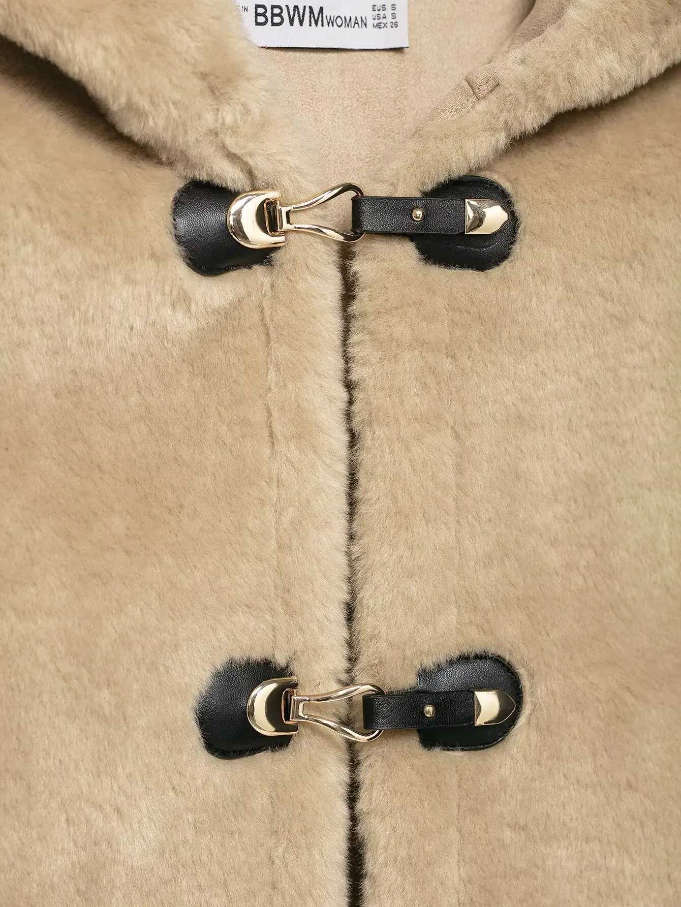 Winter New Artificial Leather Hooded Vest Jacket Women Causal Single Breasted Vest Coat 2025 Female Thick Overcoat StreetwearT251129