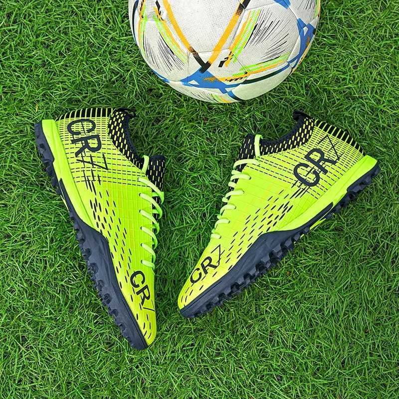 2025 New Men Soccer Shoes Unisex Drop Shipping Football Boots Breathable Sports Cleats Professional Outdoor Ultralight Non-slip J251129