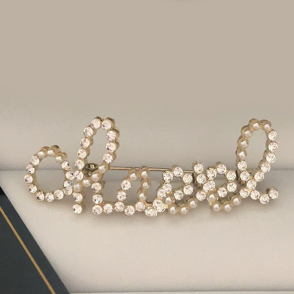 Gold-Plated Brooch Designer Style Blue Heart Romantic Love Gift Brooch High-Quality Charm Girl Boutique Brooches Birthday Party wholesale