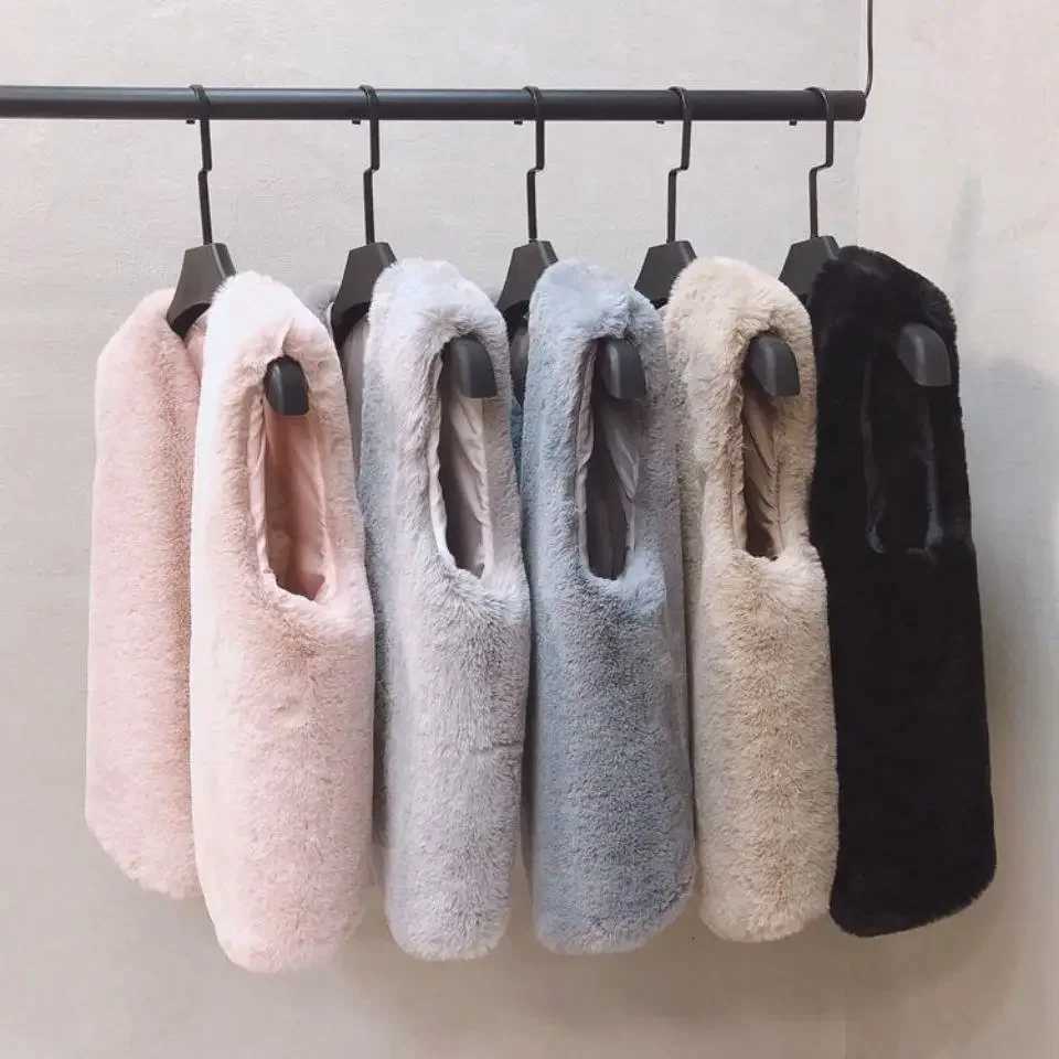 2022 Autumn/Winter New Womens Cropped Shoulder Vest Slimming Sunday Angora Yarns Jacket V-Neck Middle-Aged FashionT251129