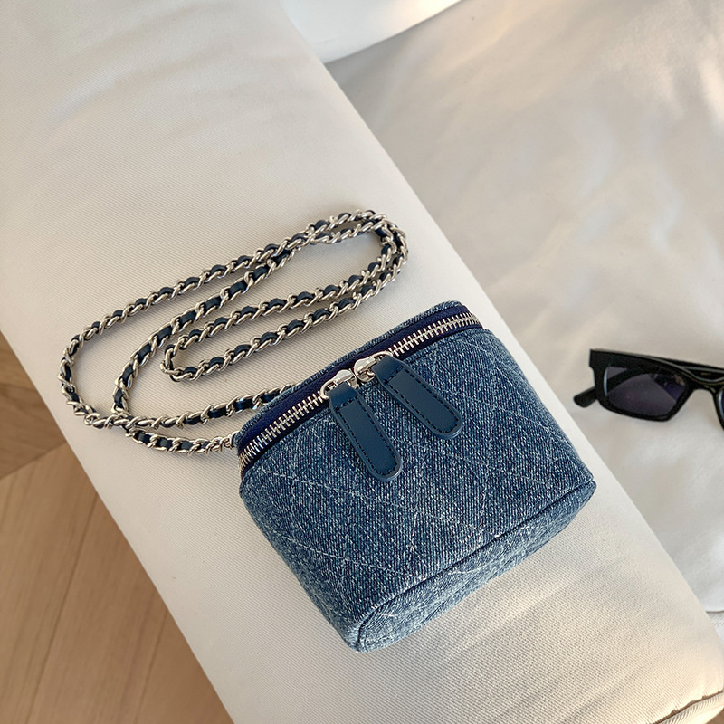 Stylish Designer Mini Cowboy Crossbody Bag - Quilted Vintage Denim Purse with Chain Strap, Women's Casual Box Bag Free Shipping