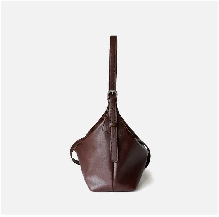 Relaxed Feeling Slouchy Style Women Crossbody Bag Light Weight Vegetable Tanned Cowhide Leather Female Shoulder Bag Leisure Tote K251128