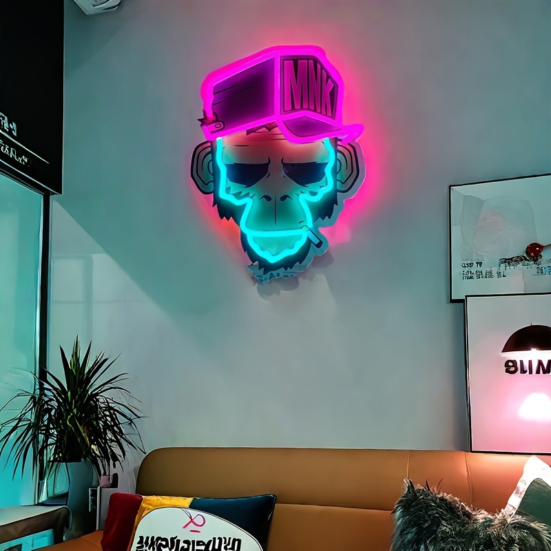 Bear. This super cool LED wall decoration light features an animated little bear. With adjustable brightness, this LED light is suitable for decoratin