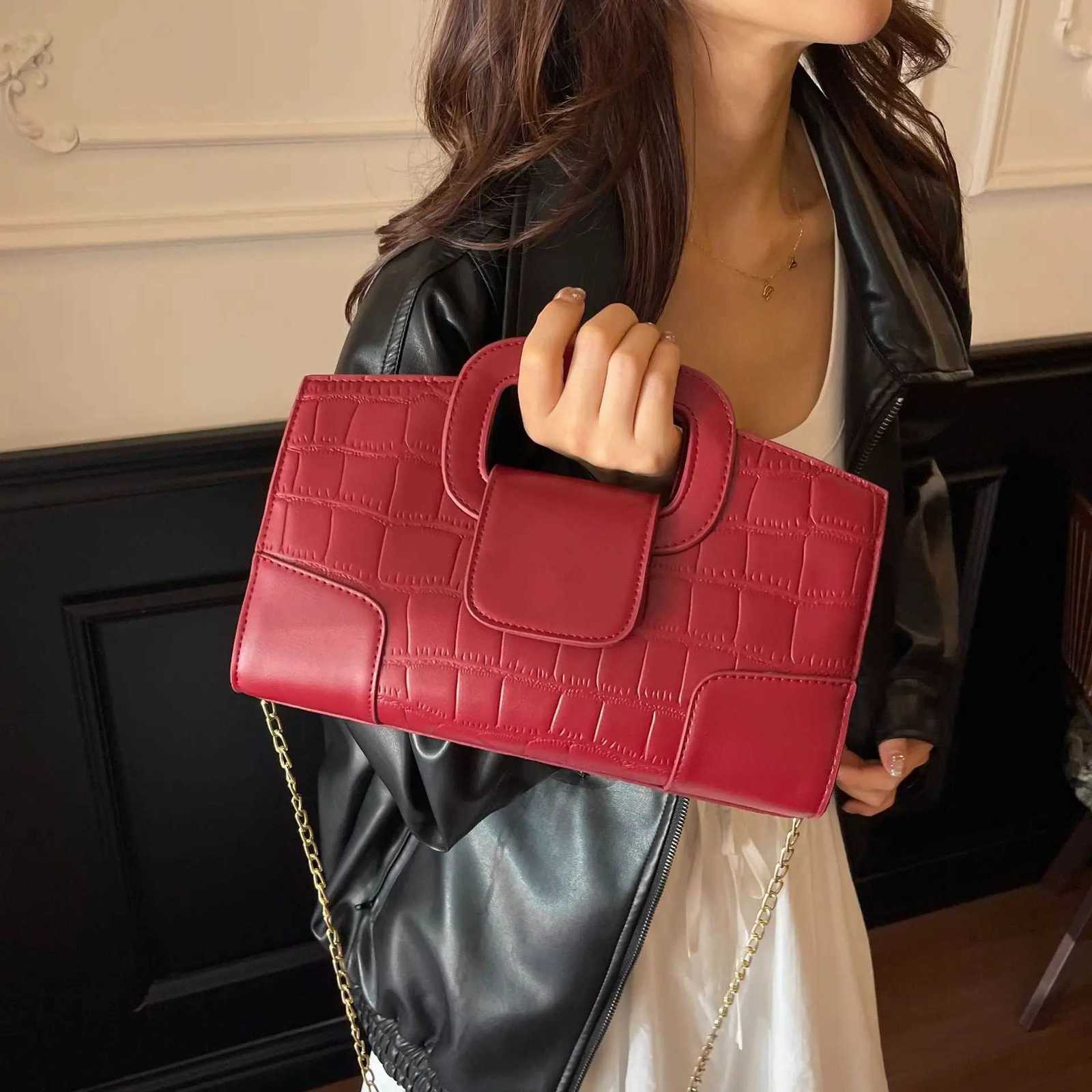 Fashion Luxury Crocodile Pattern Womens Bag Messenger Bag Versatile Chain Shoulder Bag Casual Handbag Crossbody Bags for Women K251128