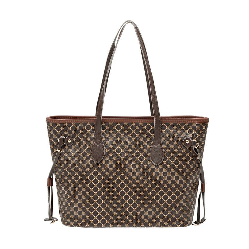Trendy Moms Satchel: Modern Casual Design of a High-Quality Ladies' Purse tote bag Designer