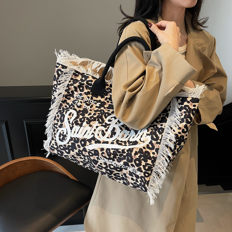 2025 Trendy Retro Design Oversized Korean-Style Leopard Print Beach Tote - Women's Fashionable Shoulder Bag for Summer Free Shipping