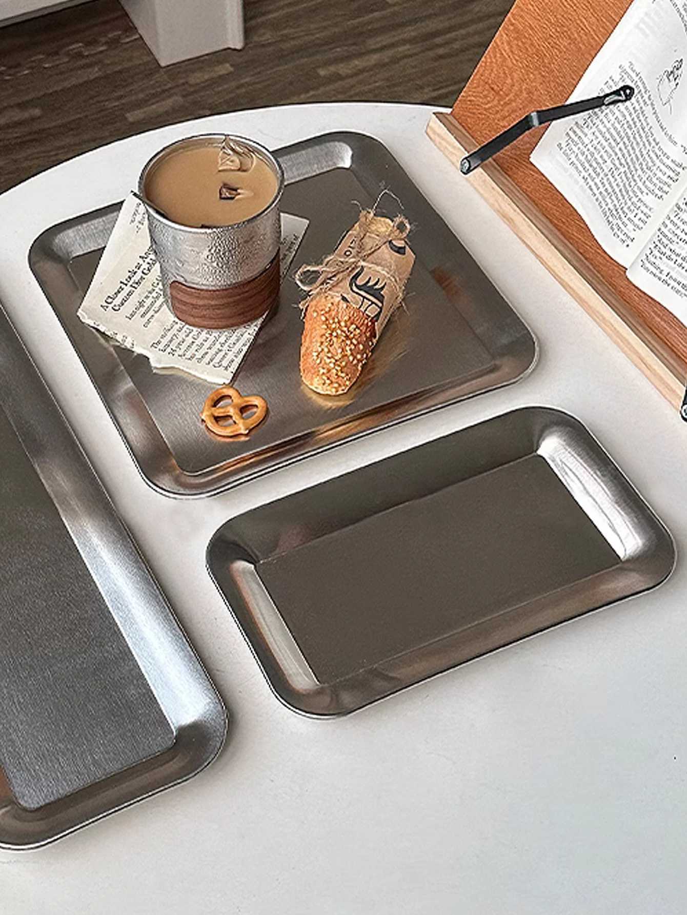 Luxury Square Stainless Steel Serving TrayCoffee TrayDesserts Elegant Serving Platters for Caf Restaurant Bathroom Tray Y251129