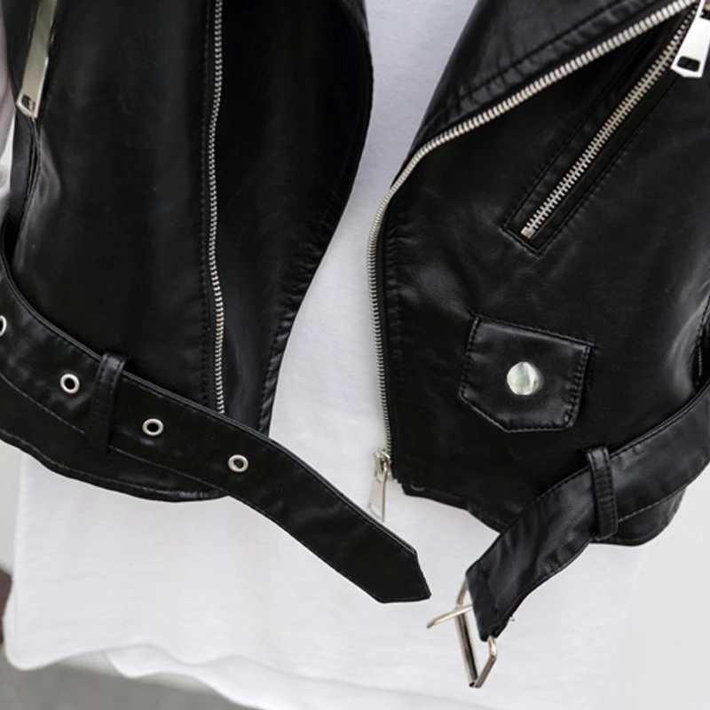 Autumn New Leather Vest Womens Short Sleeveless Leather Jacket PU Shoulder Cut Small Belt Leather JacketT251129