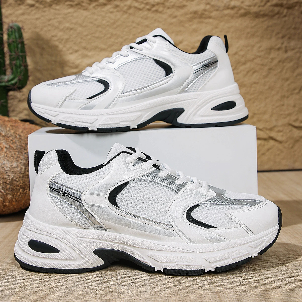 Running Shoes Mens Breathable Sneakers Summer Light Mesh Air Cushion Womens Sneakers Outdoor Lace-up Training Shoes 251128