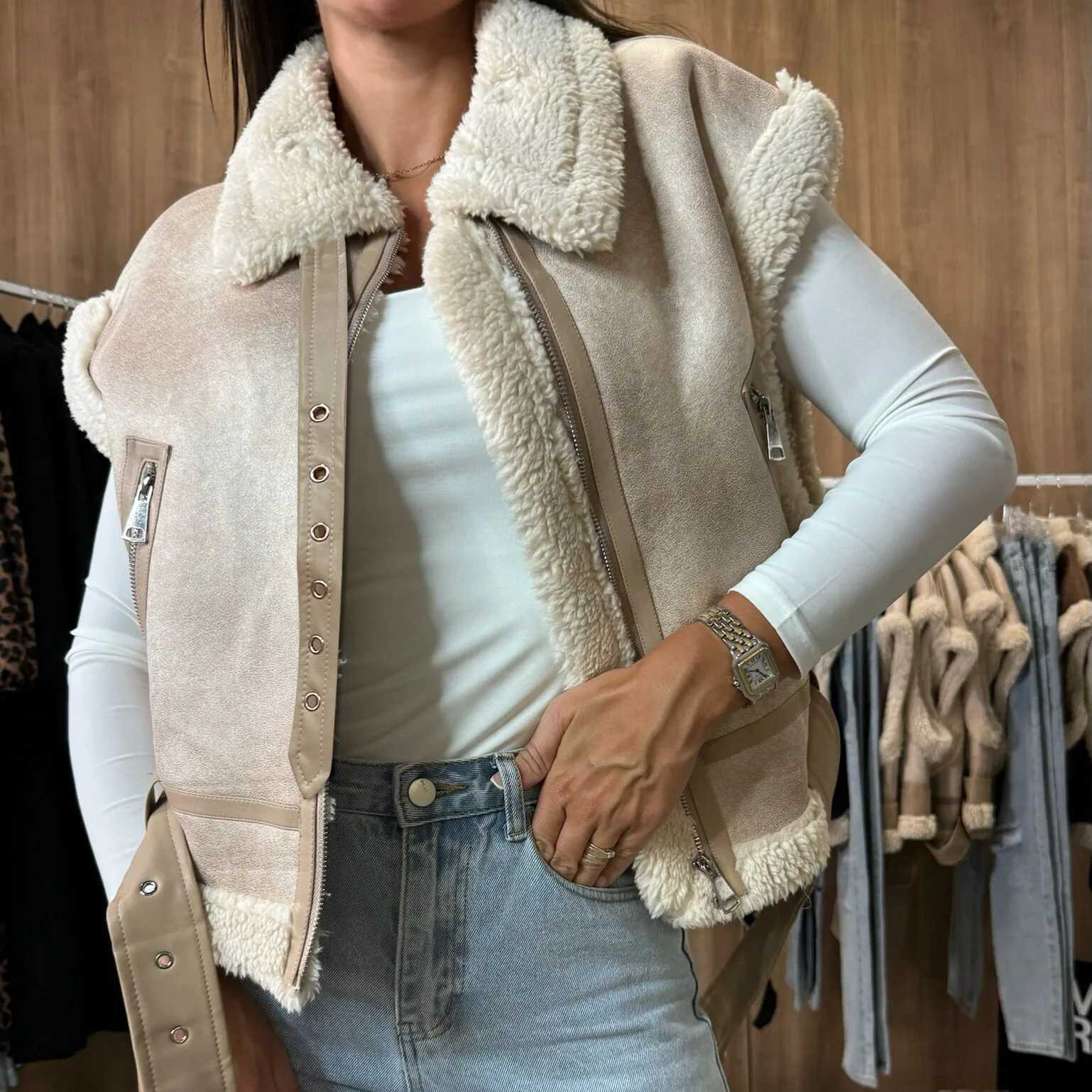 Women Faux Fur Vests Coat Spliced Jacket Zipper Pocket Short Sleeve Turn Down Collar Loose Casual Office Lady 2025 Autumn WinterT251129