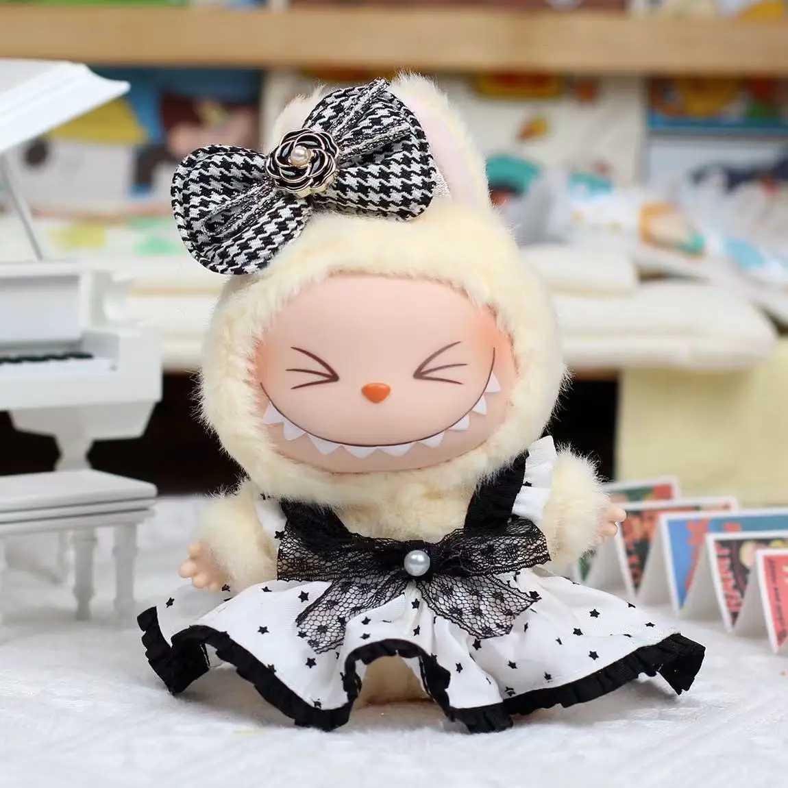 17cm mini plush doll clothing accessory suitable for Korean Kpop Exo Labubu idol butterfly princess dress clothing gift X2504292