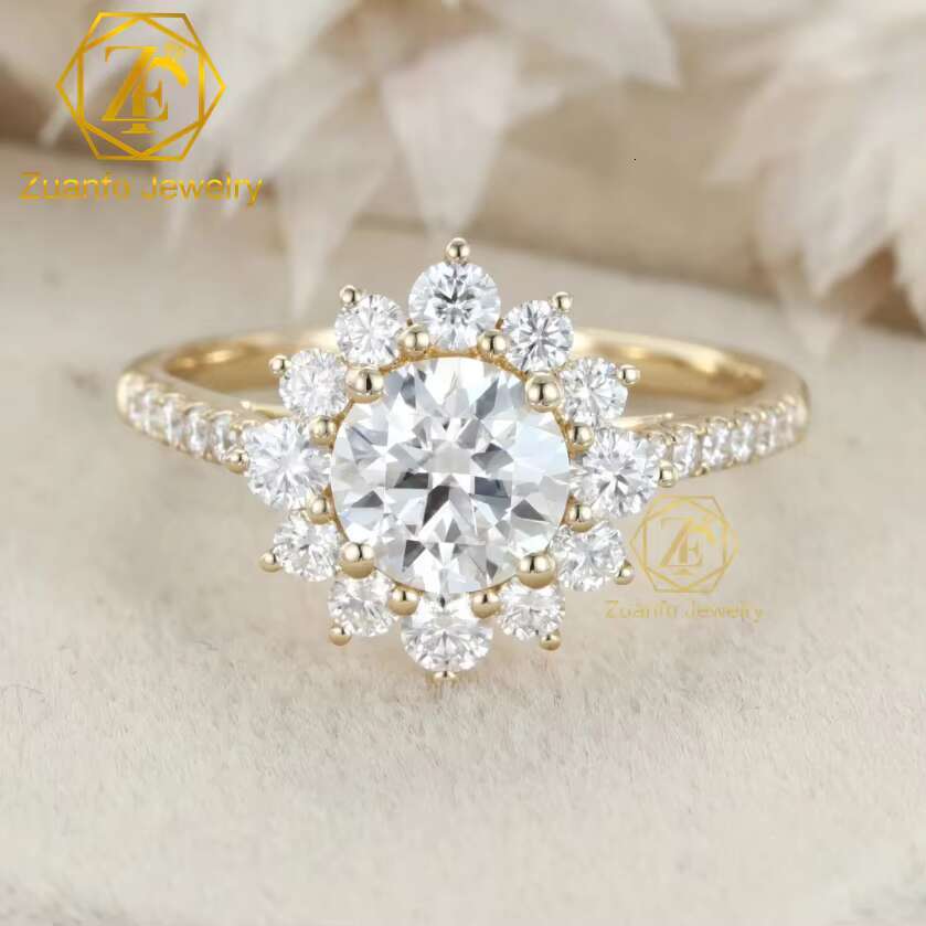 Classic 14K/18K Yellow Gold Unisex Engagement Ring 1 ct 6.5mm Round Brilliant Cut Moissanite With Halo for Wedding
