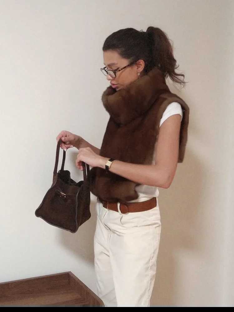 Women Solid Faux Fur Vest Crop Top Fashion Turtleneck Fluffy Short Tank Tops 2025 Winter Female Elegant Sleeveless Jacket CoatT251129