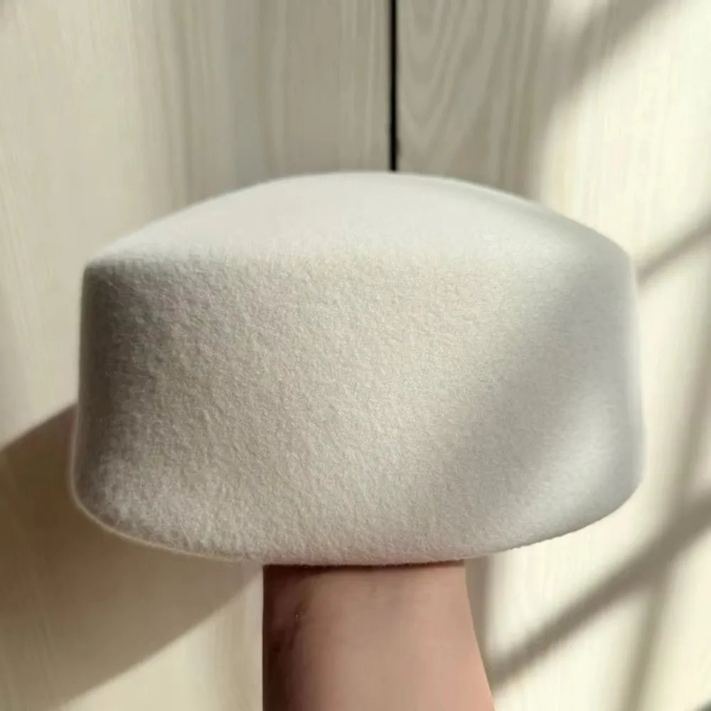 Fashion 100 Wool Top Hat Hard Top Flat Formal Millinery Berets Charming Retro Pillbox Hat for Party 251129