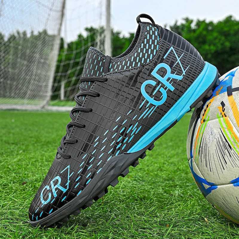 2025 New Men Soccer Shoes Unisex Drop Shipping Football Boots Breathable Sports Cleats Professional Outdoor Ultralight Non-slip J251129