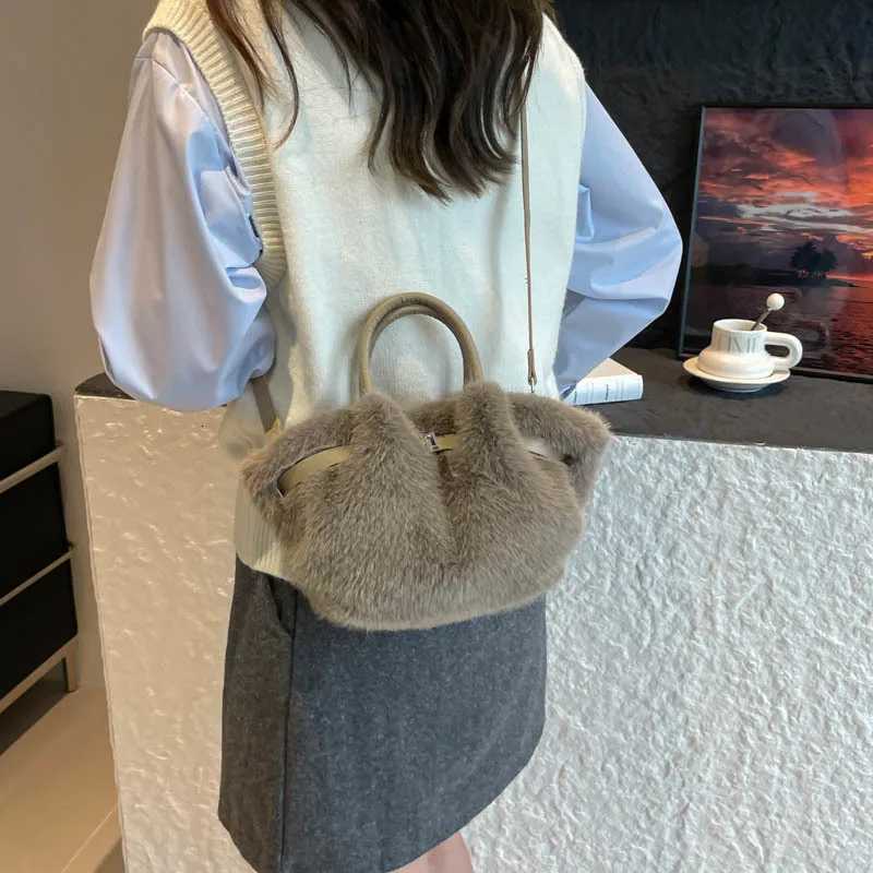 Fashion Ruched Hobos Women Handbags Designer Soft Plush Small Tote Bag 2025 Autumn and Winter New Shoulder Crosbody Bags K251128