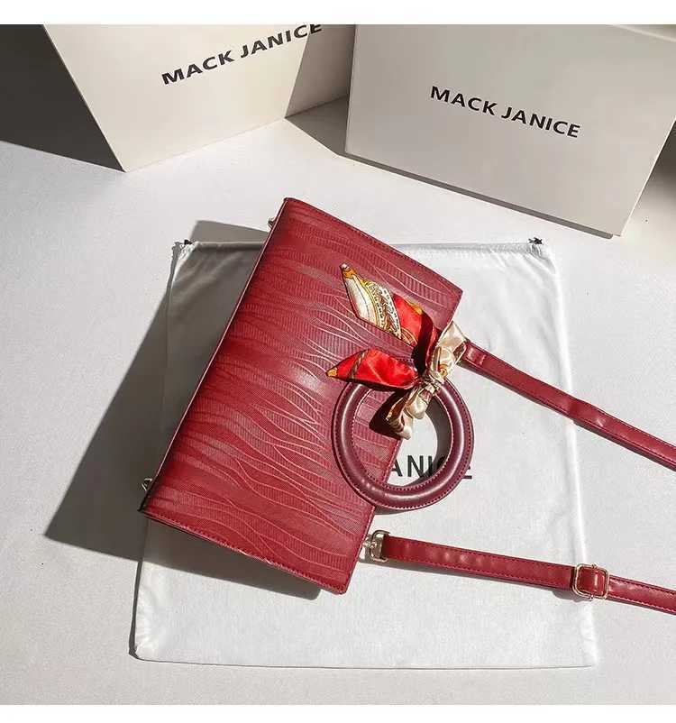 High Quality Red Fashion Striped Women Handbag Textured PU Large Capacity Casual Tote Bag Lady Purse Shoulder Messenger Bag K251128