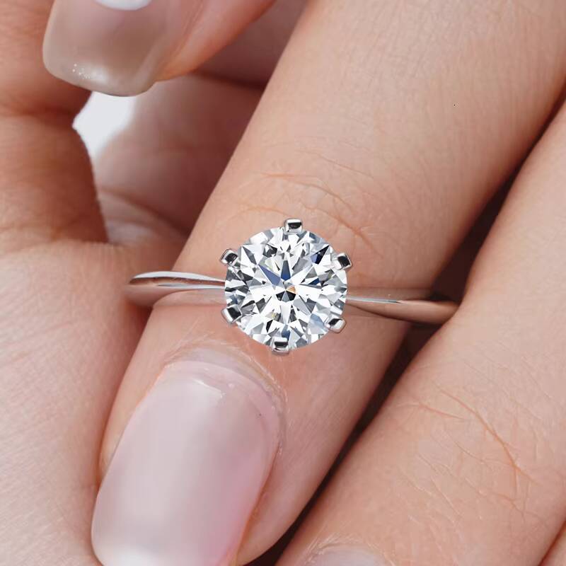 Custom 05CT 1CT 2CT 3CT Vvs D 925 Sterling Silver Solitaire Moissanite Wedding Engagement Ring for Women with Gra Certificate