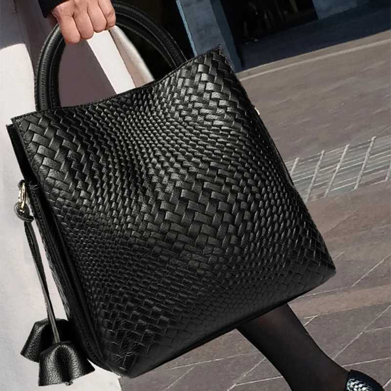 Luxury Top Layer Leather Handbags Minimalism Soft Calfskin Casual Tote Bag Fashion Women ladies handbag K251128