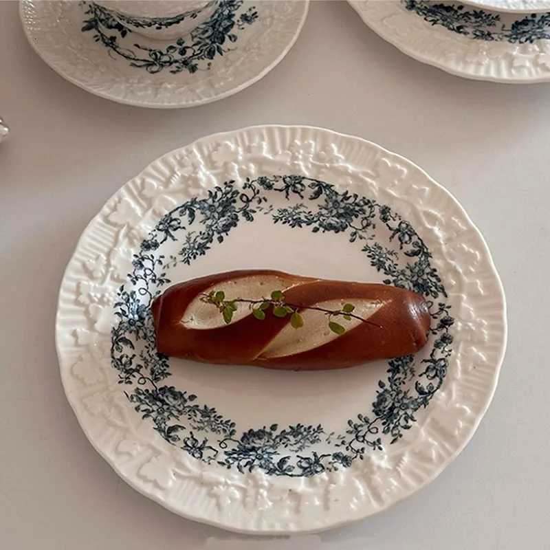 Luxury French Style Ceramic Plate Household 8 Inch Vintage Rantic Grapevine Dessert Dish New Aesthetic Afternoon Tea Tableware Y251129