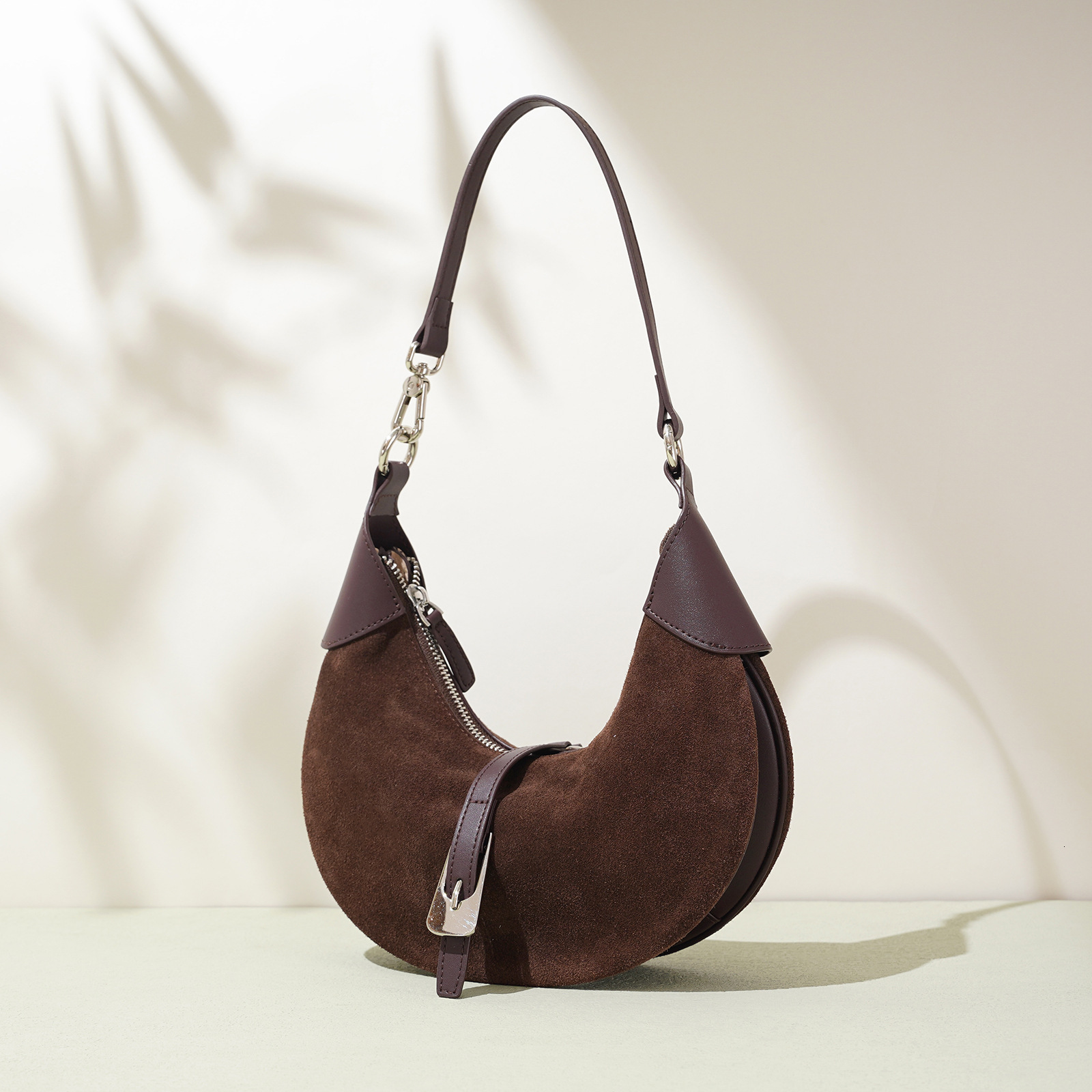 Designer bag luxury handbag New Frosted Splicing Can Sing High End Sense Shoulder Fashionable Crossbody Bag Women S Crescent Armpit ophida bag