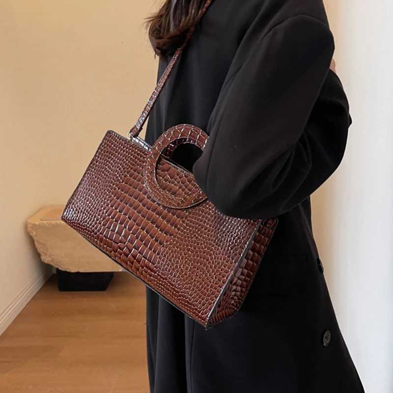 Summer Casual Vintage Top-Handle Bags for Women Fashion Alligator Large Capacity Female Shoulder Bags Crossbody Bags K251128