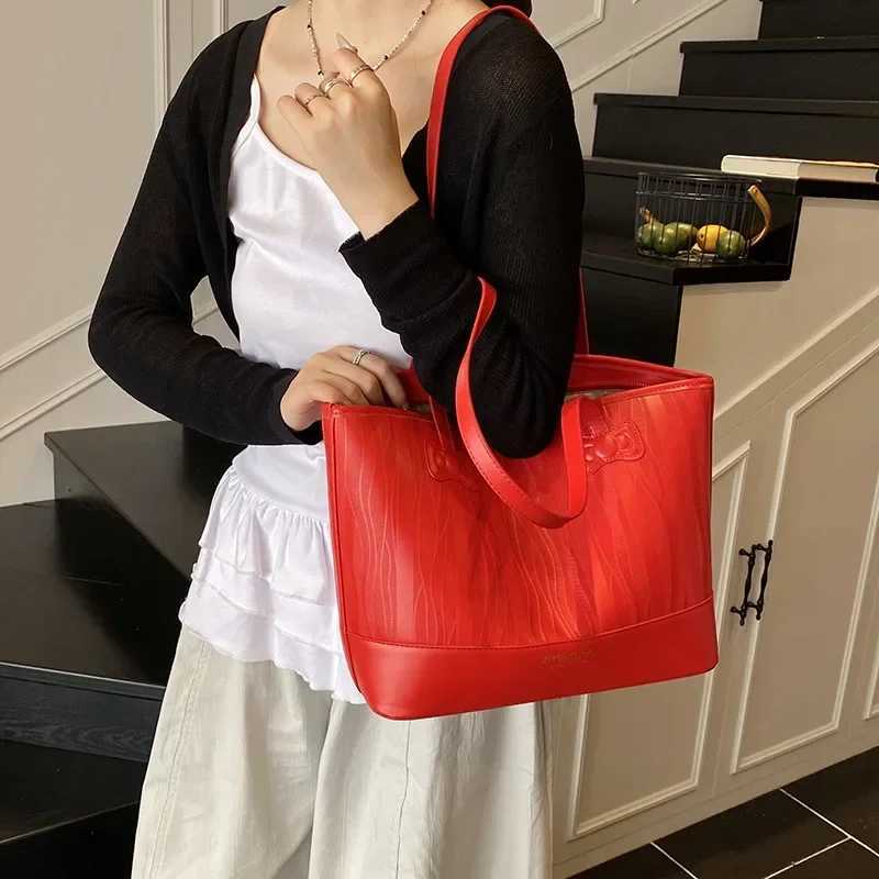 2025 Trendy Textured Womens Shoulder Tote - Huge Capacity Commuter Bag Casual Versatile Foreign Style Must-Have K251128