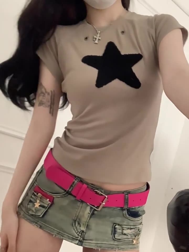 Skirts European and American y2k spicy girl ultra short skirt, women's summer hip lifting denim shorts, low waist sexy A-line hip hugging half bo