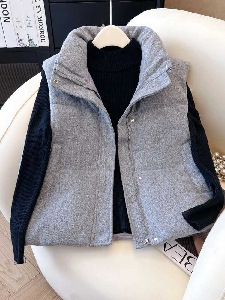 Autumn Winter Women Casual Loose Stand-up Collar Down Cotton Vest New Korean Version Thickened Solid Color Versatile VestT251129