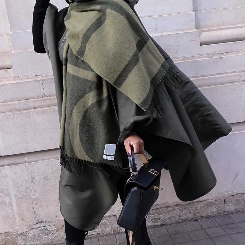 2025SS 100 wool scarf for women luxury brand winter thick warm neck scarves monogram high quality ladies fashion cashmere shawlJ251129