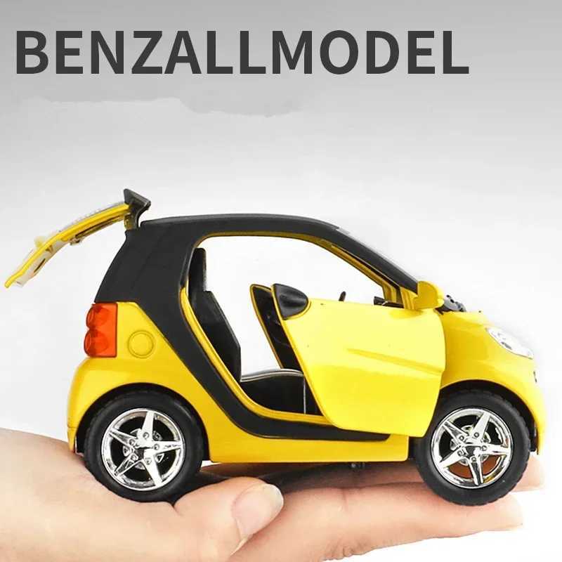 132 Simulation Car Smart Alloy Metal Diecast Vehicle Toy Car Model Metal Kids Gift Car Toys For Children Free Shipping J251129