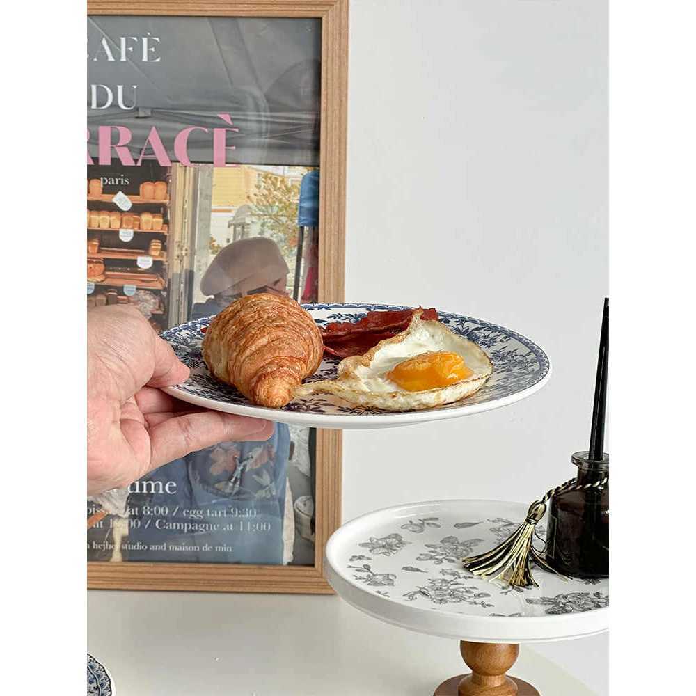 Luxury Porcelain Plate European Style Vintage Floral Round Flat Tableware Afternoon Tea Dessert Cake Sausage Fried-Egg Breakfast Plates Y251129