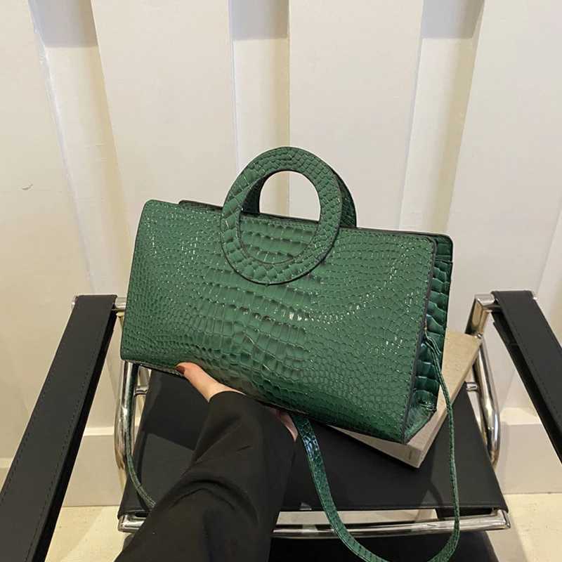 Womens Crocodile Pattern PU Leather Handbags Green Square Bag Fashion Brand Shoulder Messenger Bags Female Clutches K251128