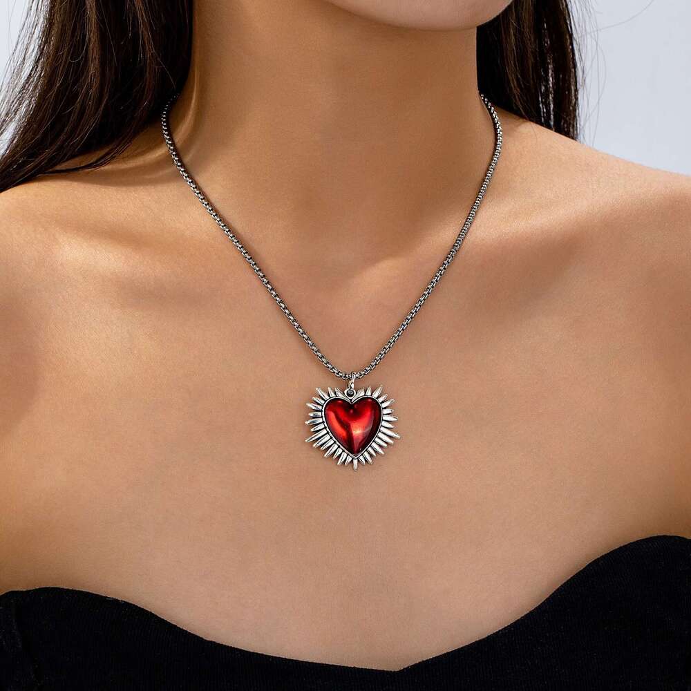 Junan Fashion Gothic Red Black Love Pendant Necklace