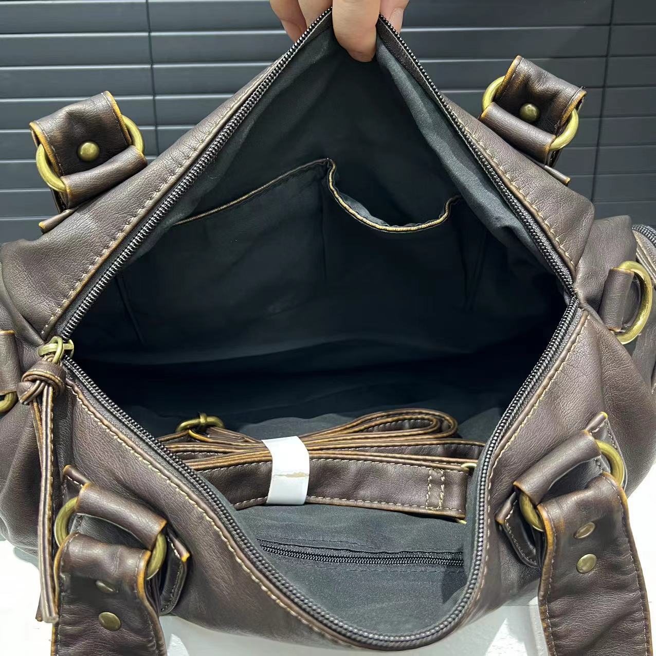 Ladies' fashionable Y2K washed used motorcycle bag, large capacity retro single shoulder crossbody handbag