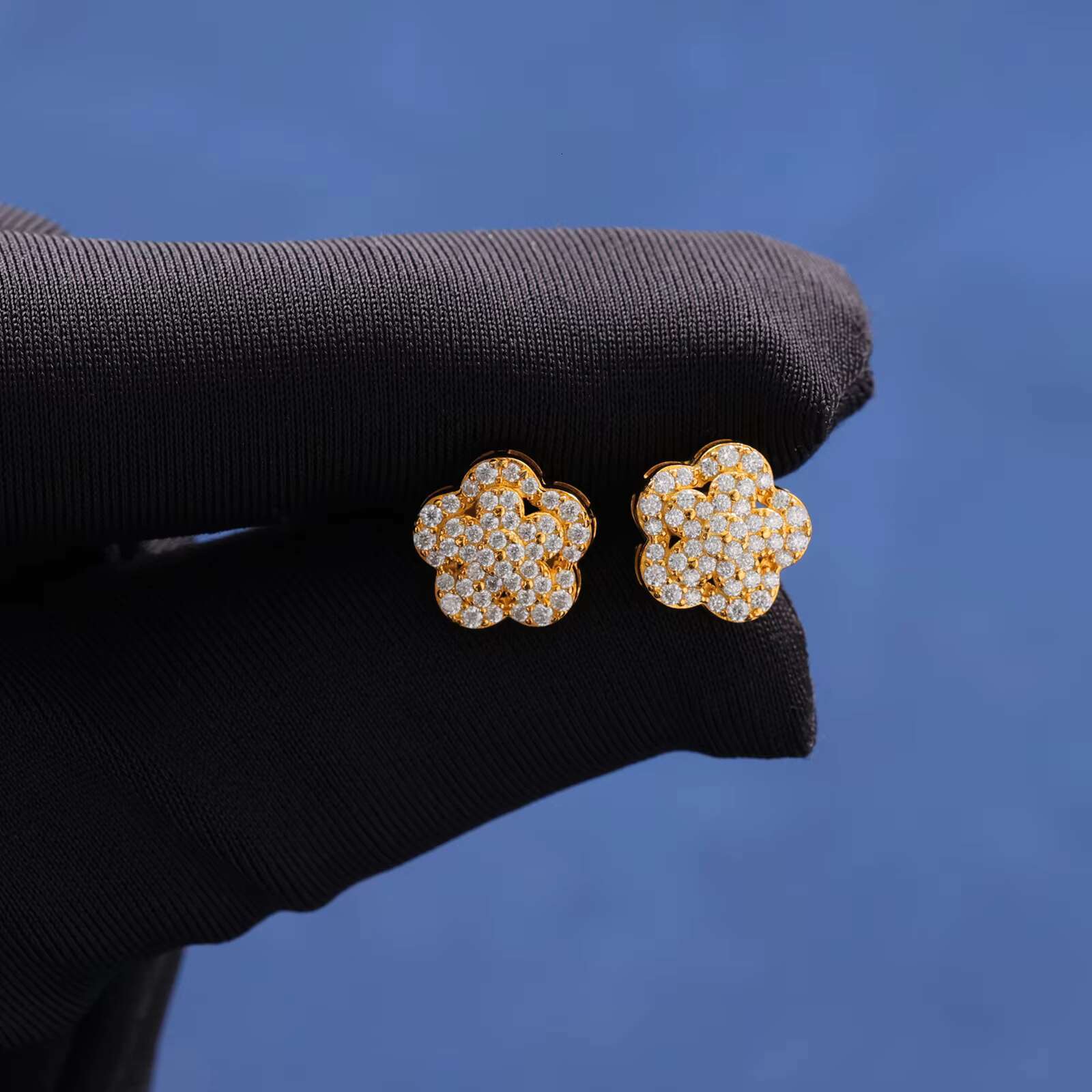 925 Sterling Silver Exquisite Flower Stud Earrings VVS D Moissanite With Gold Sparkling Jewelry for Gift