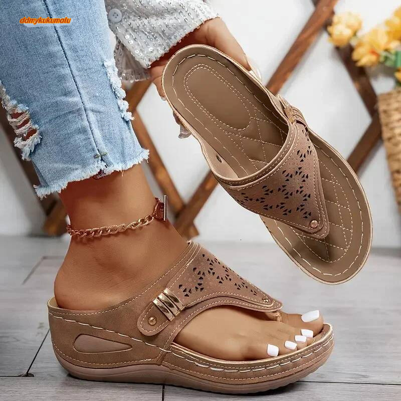 Summer New Flip Flops Fashion Wedge Sandals Casual Designer Shoes Open Toe Slip on Platform Slippers Slides Women ddmykukumalu