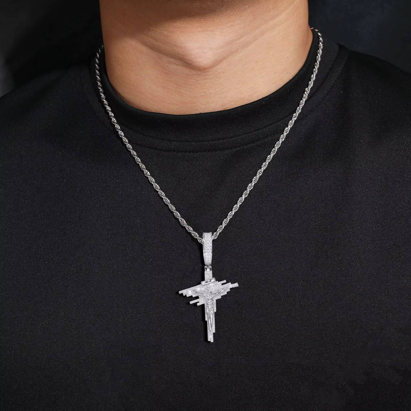 High Quality Other Jewelry 925 Sterling Silver Brilliant Cut VVS Moissanite Iced Crucifixion Jesus Cross Pendant Gold Rhodium