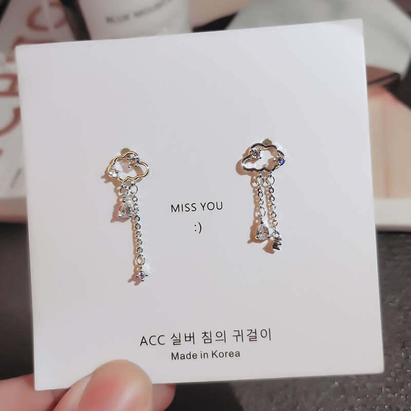 Asymmetric long 2020 new trendy Korean personality internet celebrity temperament sier needle tassel water droplet earrings