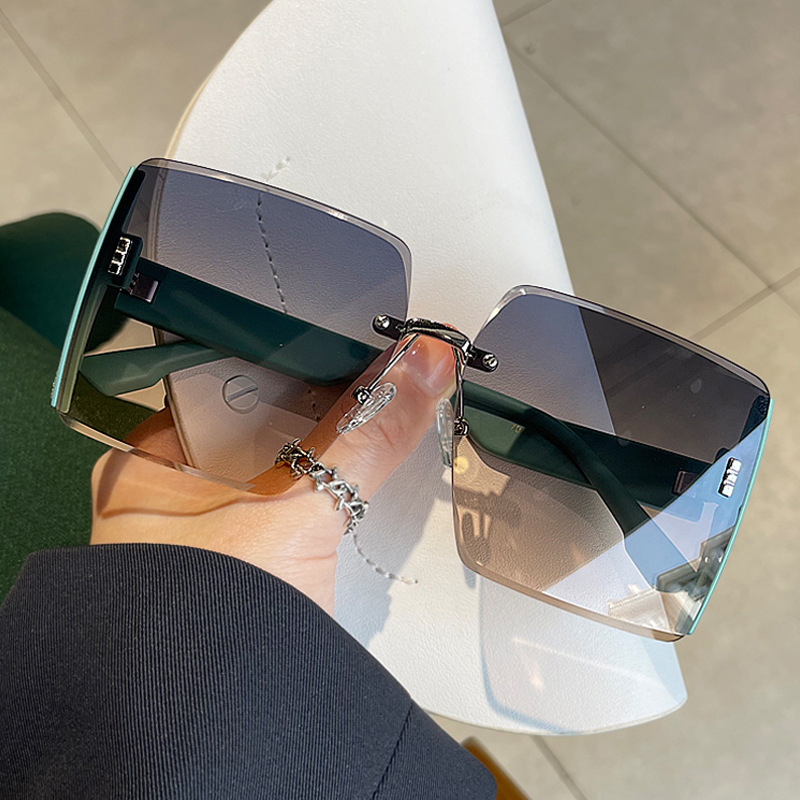Designer Sunglasses For Women Men Vintage Style Sunglasses Fashion Classic Sunglasses Luxury Polarized Goggle Pilot PC Frame Oversized UV400 Eyewear A