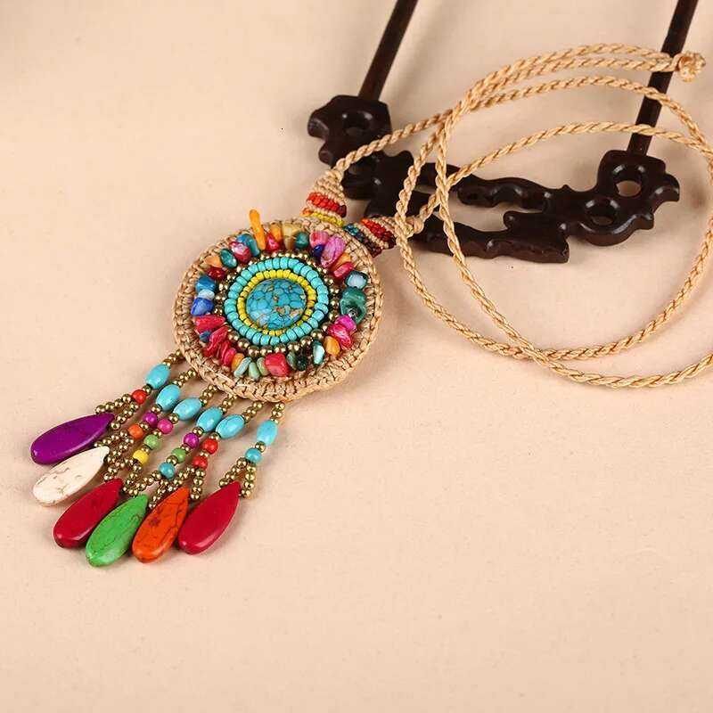 2022 New Ethnic Style Wax Thread Hand-Woven Women's Sweater Chain Fashion Turquoise Gravel Hanging Spike Long Necklace Jewelry