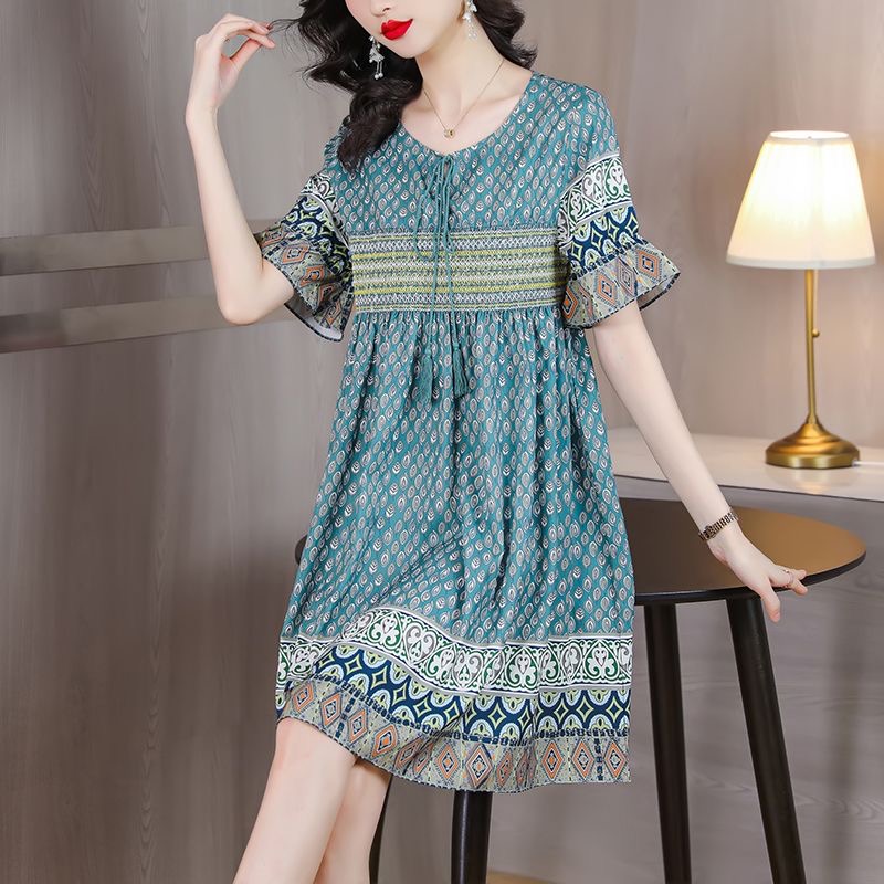 Korean version of large size women's loose commuting printed dress 200 pounds summer elegant A-line skirt D02321