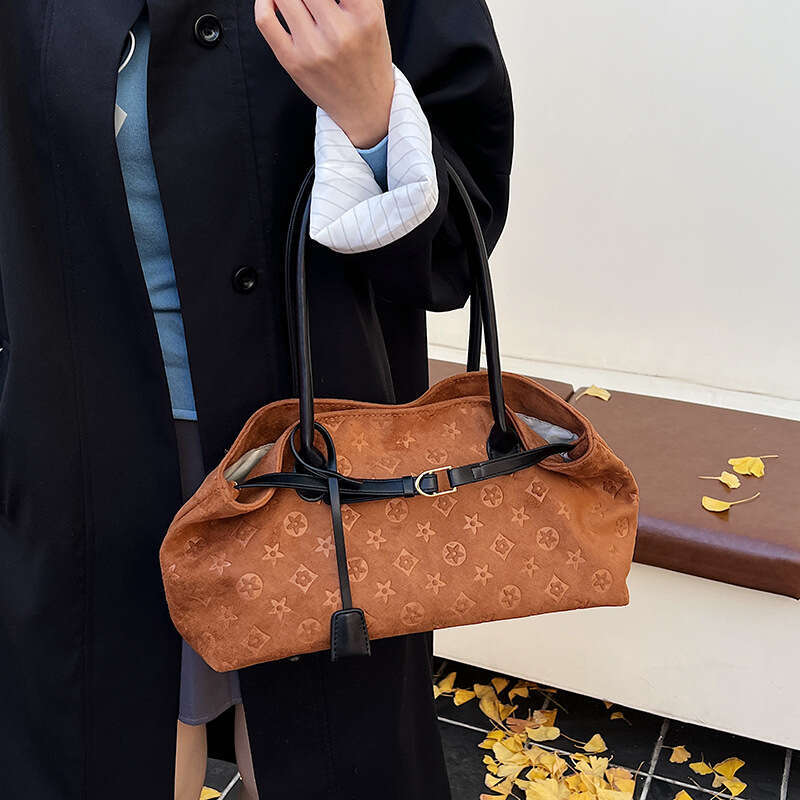 Fashion Womens Large Capacity Tote Bags Vintage Handbag Women Ladies Simple Elegant Shoulder Bag Autumn Winter New Fashion Versatile Soft Bag H260320